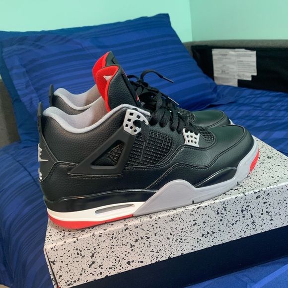 Air Jordan Bred 4 - Reimagined - Size 11